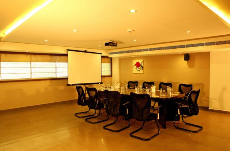 Paravoor Galaxy Hotel Cherai Beach Eksteriør bilde